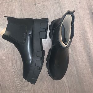 NWT Circus by Sam Edelman Black Platform Boots